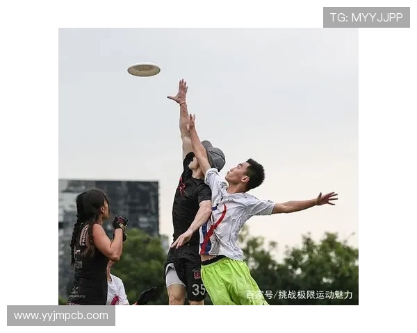 南京飞盘队在极限运动联赛中以94分稳居积分榜首位