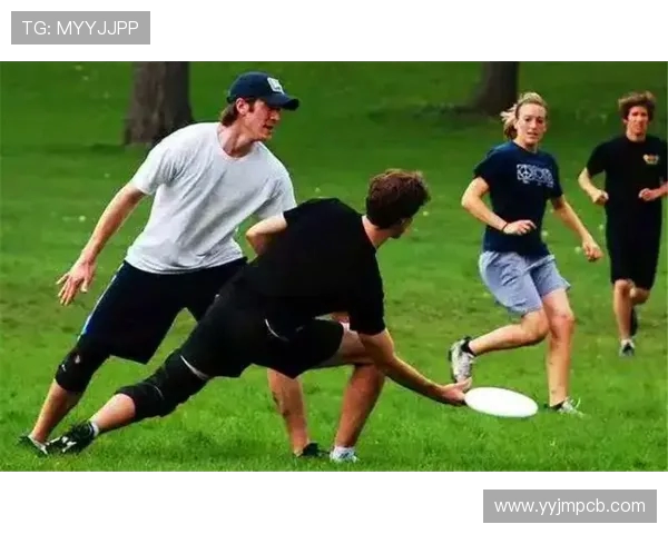 成都飞盘队节奏分析与其他队伍的对比研究探讨