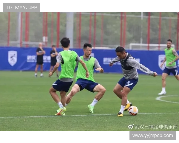 极限运动对决回顾北京队与武汉队的实力较量与战术分析