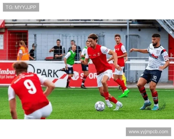 武汉飞盘队边路渗透战术解析与比赛表现分析