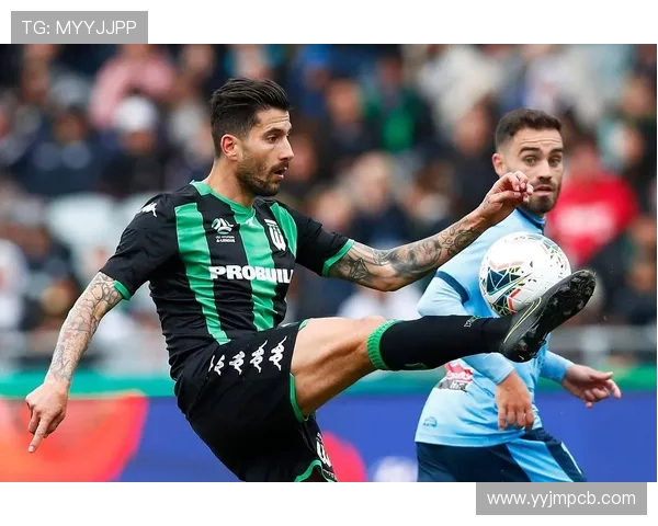 墨胜利与墨尔本城激战正酣赛果揭晓引发球迷热议